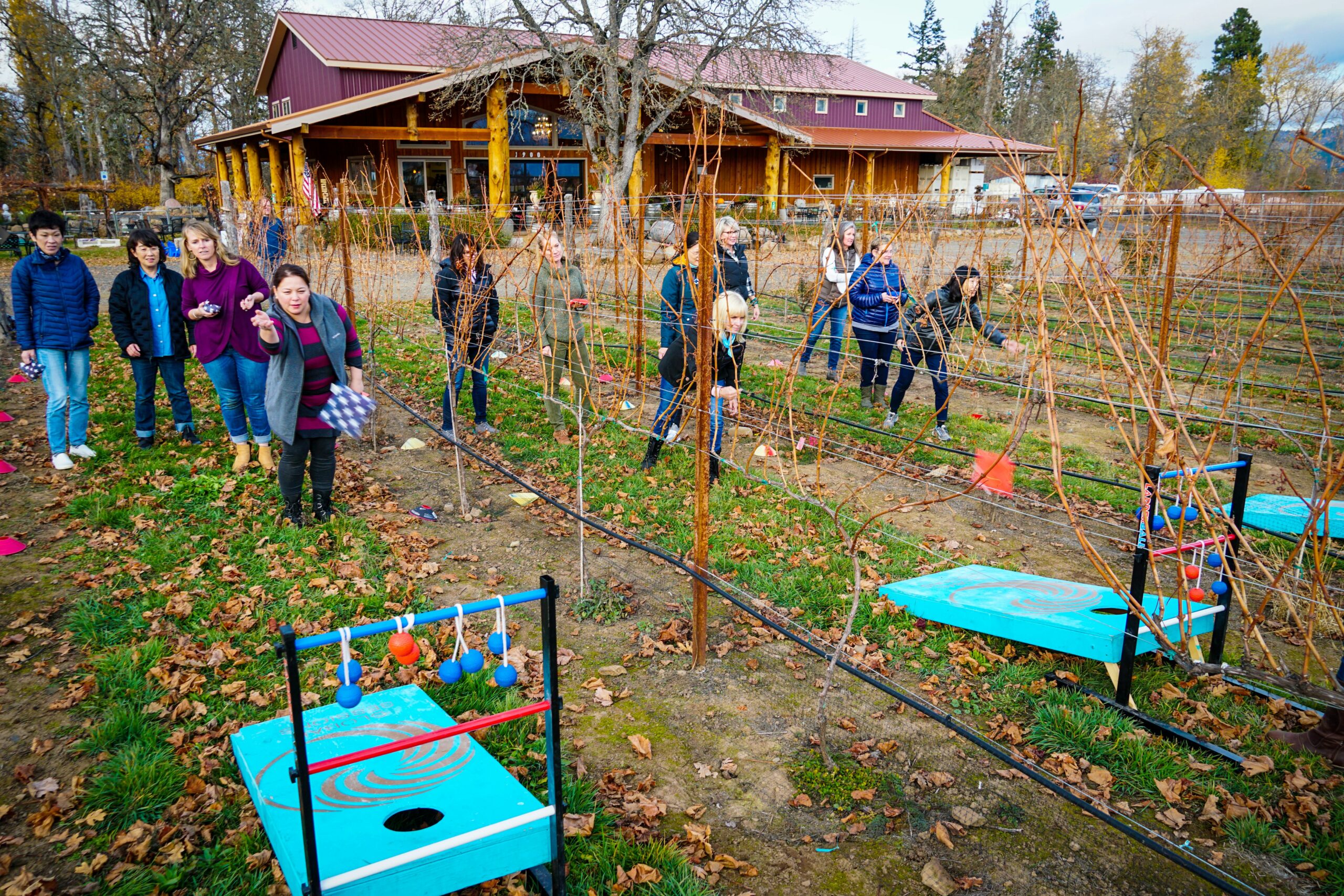 Columbia Hood Crest Winery lawn games